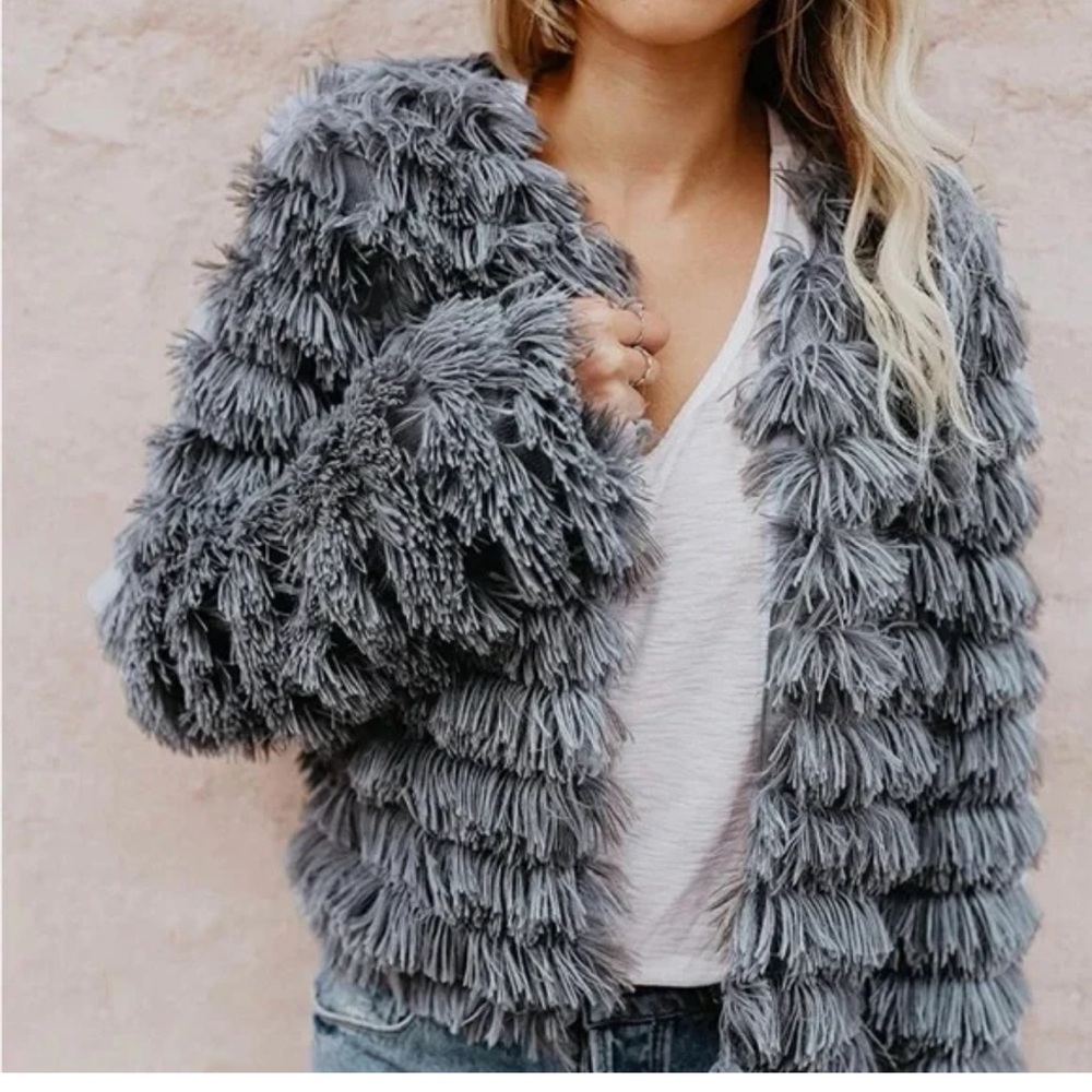 Fantastic Fawn grey open-front shaggy faux fur jacket Women Size M